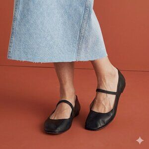 The Greta Ballet Flat Black Size 6 True Black Leather